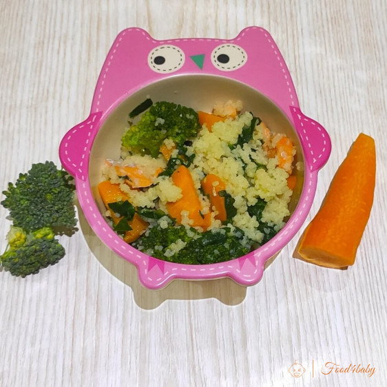 Рецепт каші Кус-Кус з рибою, шпинатом та овочами для дитини