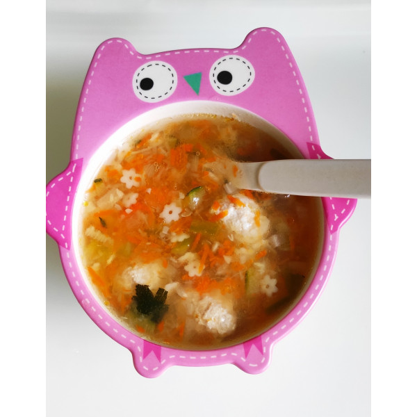 Суп з дитячими макарошками та фрікадельками