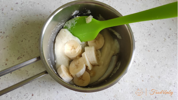 Овсяные панкейки с банановым кремом без сахара